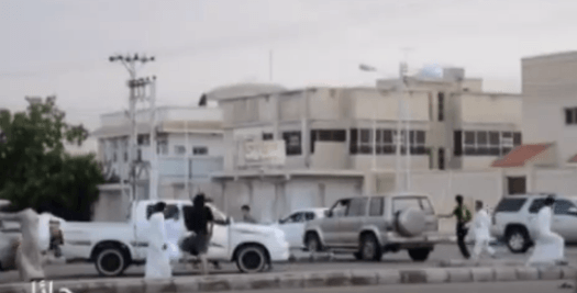 الهجوم بالساطور (يوتيوب)