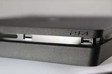 بلاي ستيشن 4 سليم القادمة