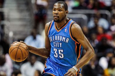 لاعب أوكلاهوما سيتي كيفين دورانت