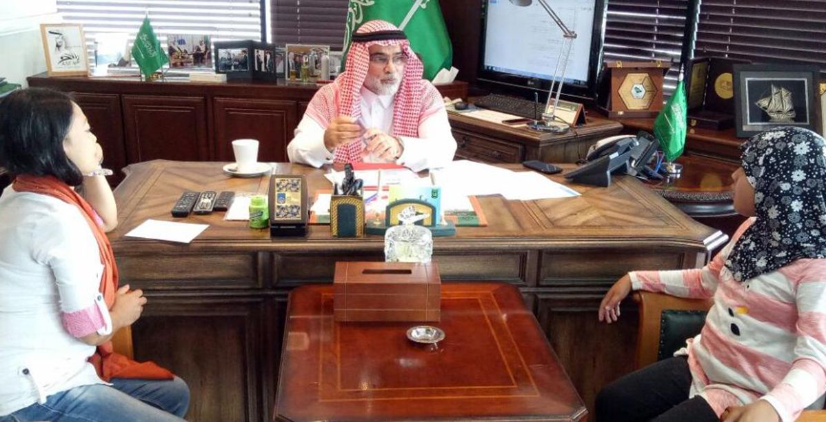 السفير يستضيف العائلة