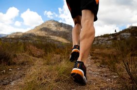 المشي لمدة ساعة يوميا ينقص الوزن