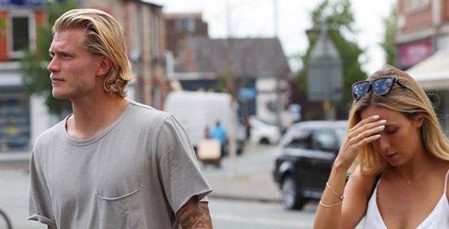 كاريوس وصديقته الجديدة