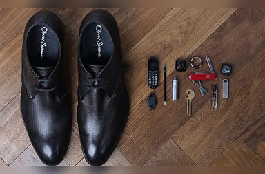 حذاء جايمس بوند للتجسس