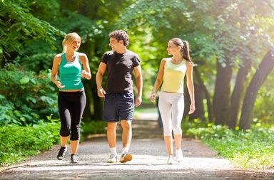 فوائد المشي في الصباح