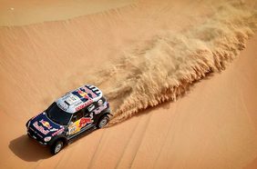 السائق ناصر العطيه في رالي ابو ظبي الصحراوي