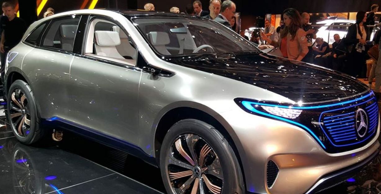 صورة سيارة مرسيدس الكهربائية Mercedes Generation EQ من معرض باريس للسيارات