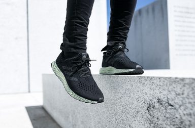 شوزات اديداس