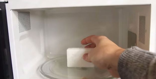 ماذا يحصل ان وضعت الصابون في المايكرويف