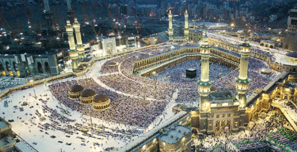 الشهر الكريم يفيض بالمؤمنين