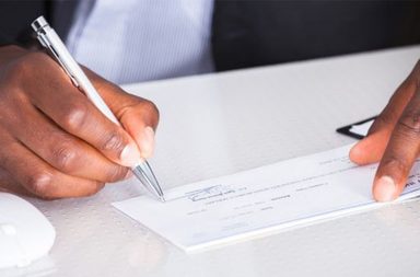 تبرع ثم تراجع عن تبرعه