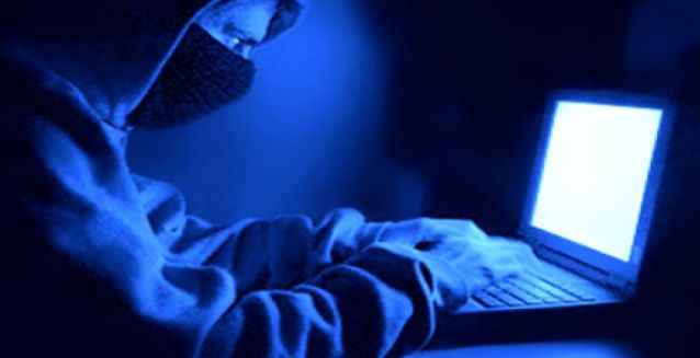 قراصنة التكنولوجيا في المواقع الإباحية