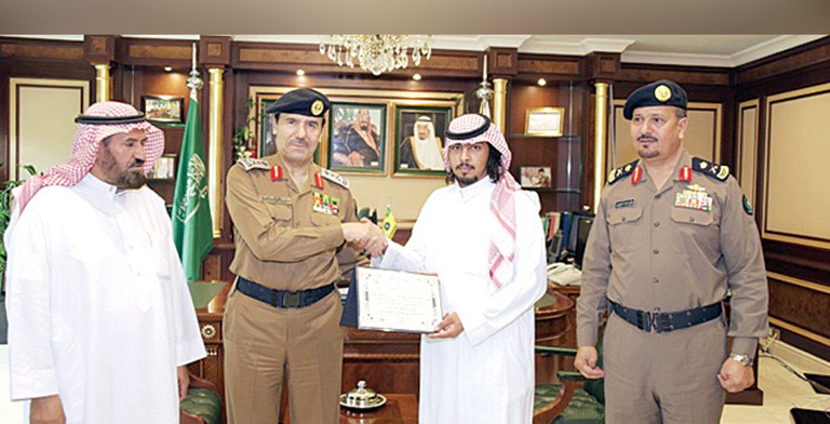 مواطن سعودي يفدي بنفسه 