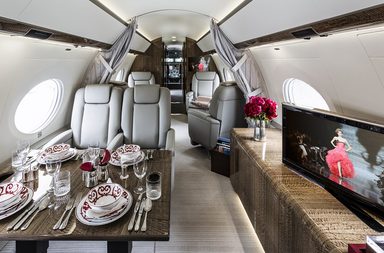 طائرة خارقة