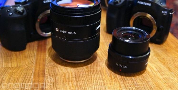 مزايا كاميرا سامسونج NX 30