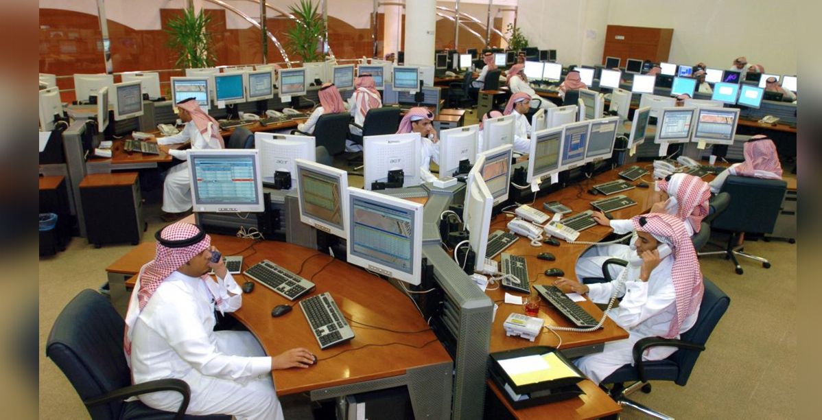 رؤية 2030 تهدد السعوديين