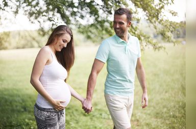 كيف اخلي زوجتي تحمل