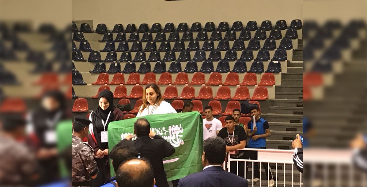 دونا الغامدي اول بطلة ملاكمة سعودية