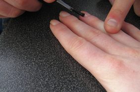 خلطة لتقوية الاظافر