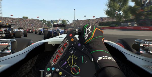 لعبة F1 2015