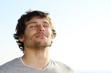 مزيل عرق طبيعي