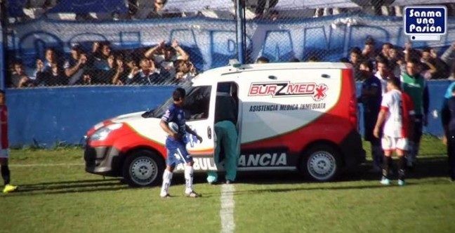 وفاة لاعب ارجنتيني على الملعب