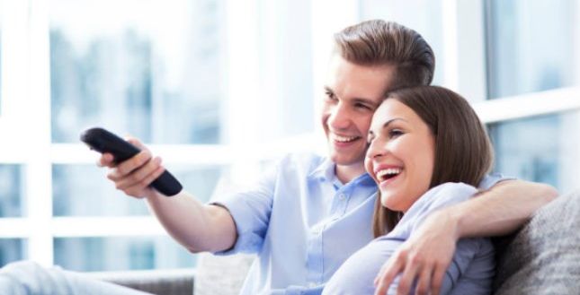 عادات تعزز الحب بين الزوجين 