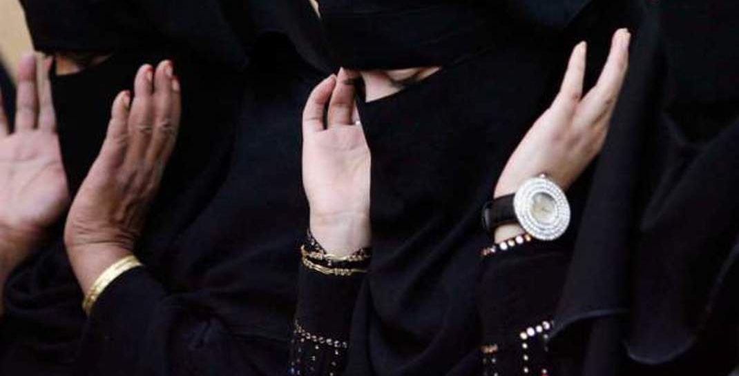 فتيات سعوديات (رويترز)