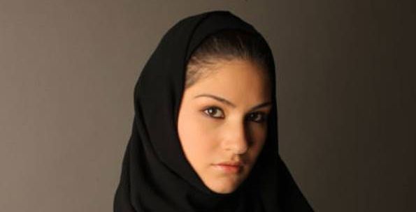 فتاة سعودية