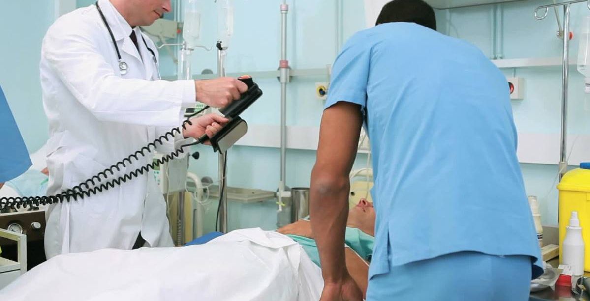 شاب سعودي يعود للحياة بعد توقف قلبه 30 دقيقة