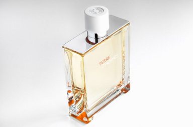 صور عطور قديمة رجالية