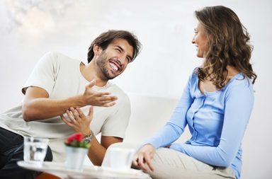 علامات الحب عند الرجل