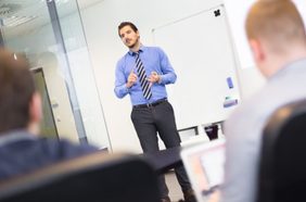 افضل شهادات تؤمن رواتب عالية