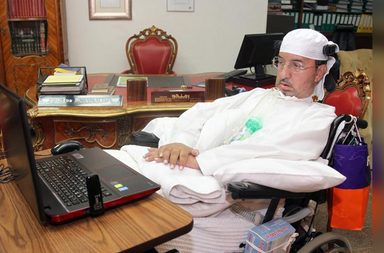 سلطان العذل شخصية سعودية باهرة