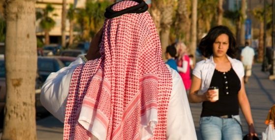 السياح السعوديون
