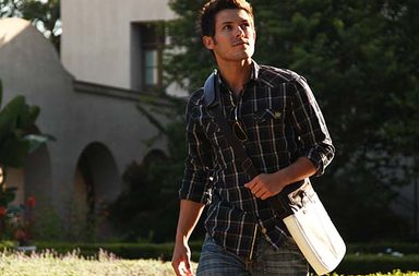 شنط كتف أديداس للرجال