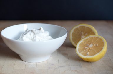 فوائد الزبادي والليمون للكرش