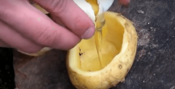 طريقة مميزة لطهي البيض مع البطاطس بسهولة