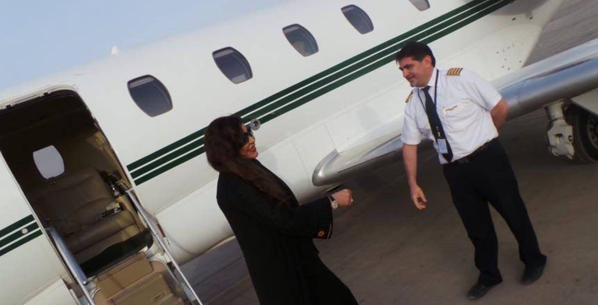 أحلام تسافر إلى جدة