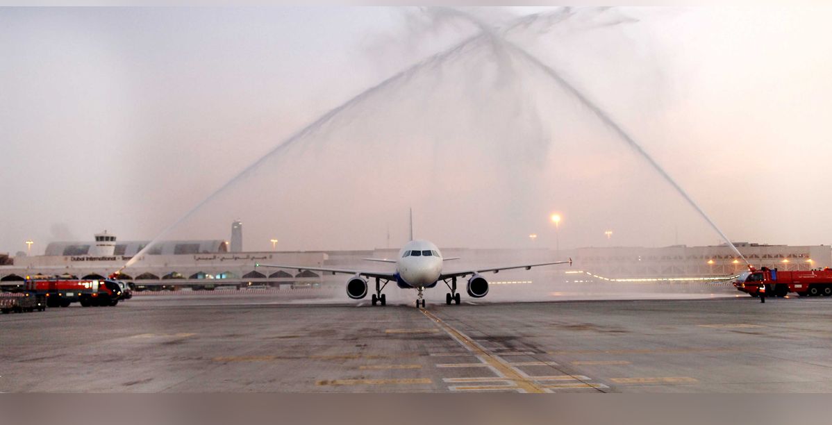 سبب رش الطائرات بالماء 