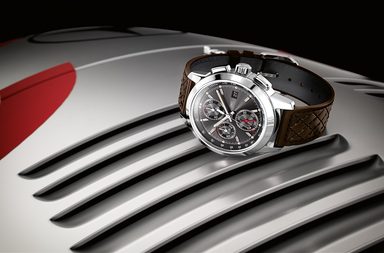 تكريم أي دبليو سي للسائق الأسطوري رودولف كاراكيولا