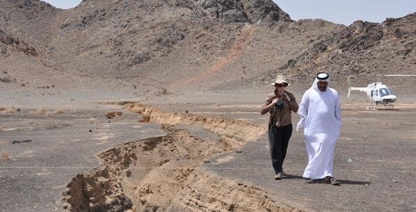 زلزال في السعودية عام 2009 (John Pallister)