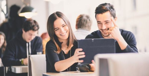 استعمال اشارات الواي فاي لمراقبت الشخص في منزله