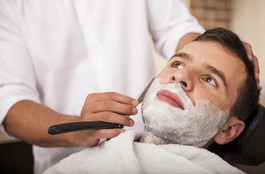 اساليب حلاقة الذقن بالموس