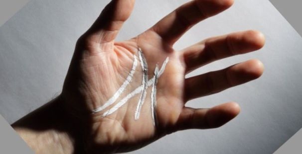 صفات شخصية من يملك خطوط يد على شكل حرف M