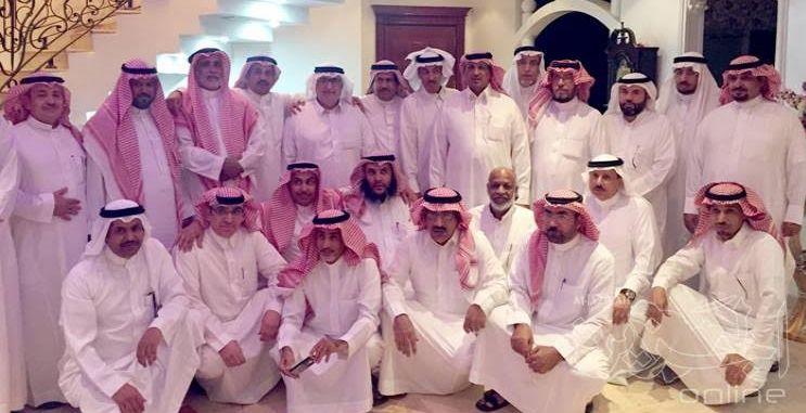 واجتمع الأصدقاء
