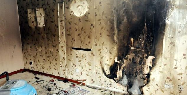 صورة أرشيفية لحريق جراء شاحن (Caters News Agency)