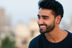 أفضل مثبت شعر