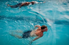 انواع السباحة