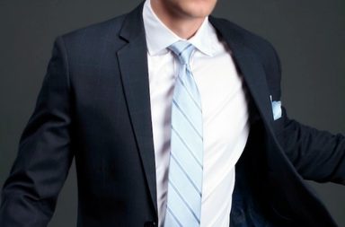 أشكال ربطات العنق المناسبة لشخصيّتك