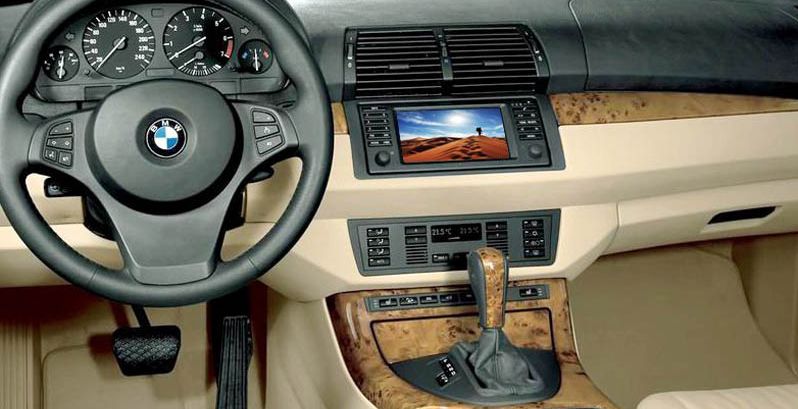 Radio screen